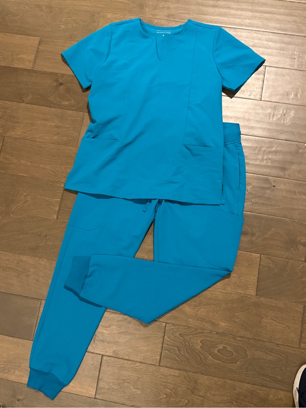 Women’s Bright Teal Jogger Scrub Pants - Comfortable Workwear